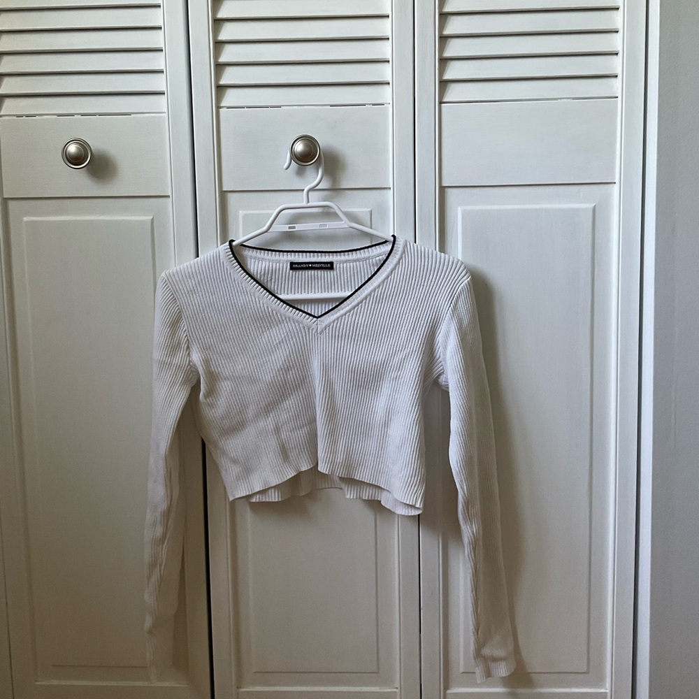 Brandy Melville White Ribbed V-Neck Top